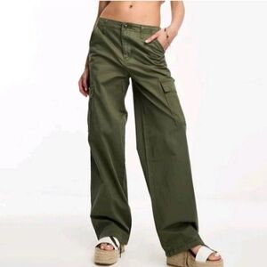 Levi's® Women's Mid-Rise 94's Baggy Cargo Olive Pants 28X32 pockets NWT $80